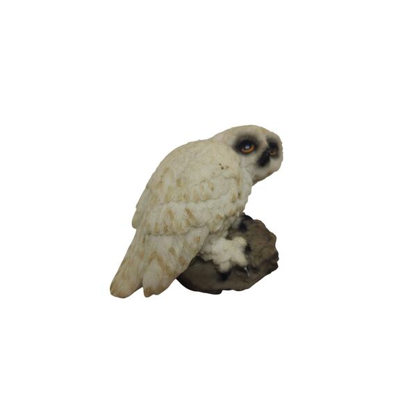 Animal Magnetism Snowy Owl 3-D Resin Hand-Painted Realistic Fridge Magnet - Picture 8 of 8